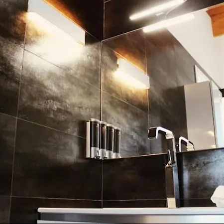 Thevilla Silvi Marina